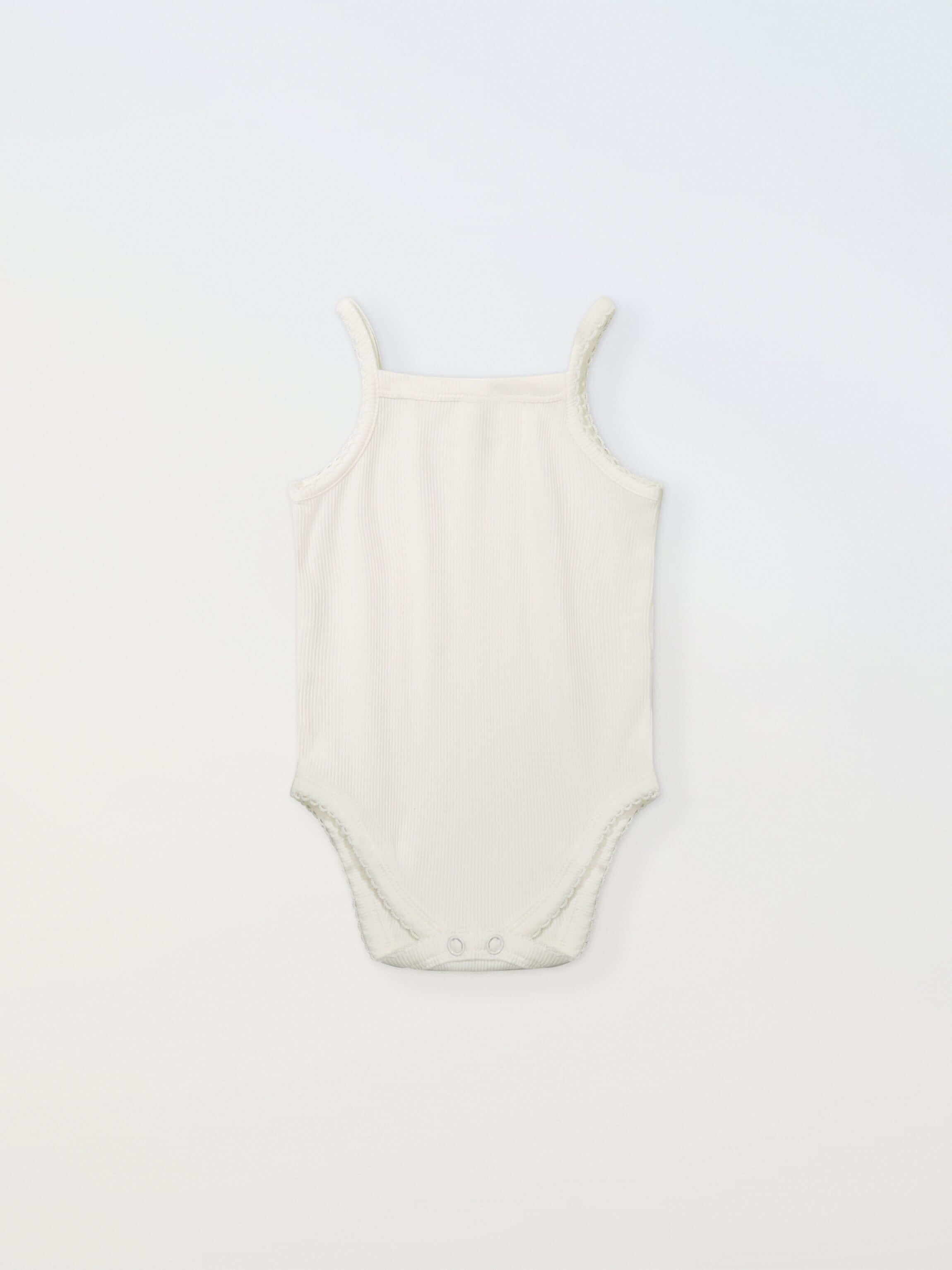 Non Ribbed Undershirt With Lace 3 Pack - White