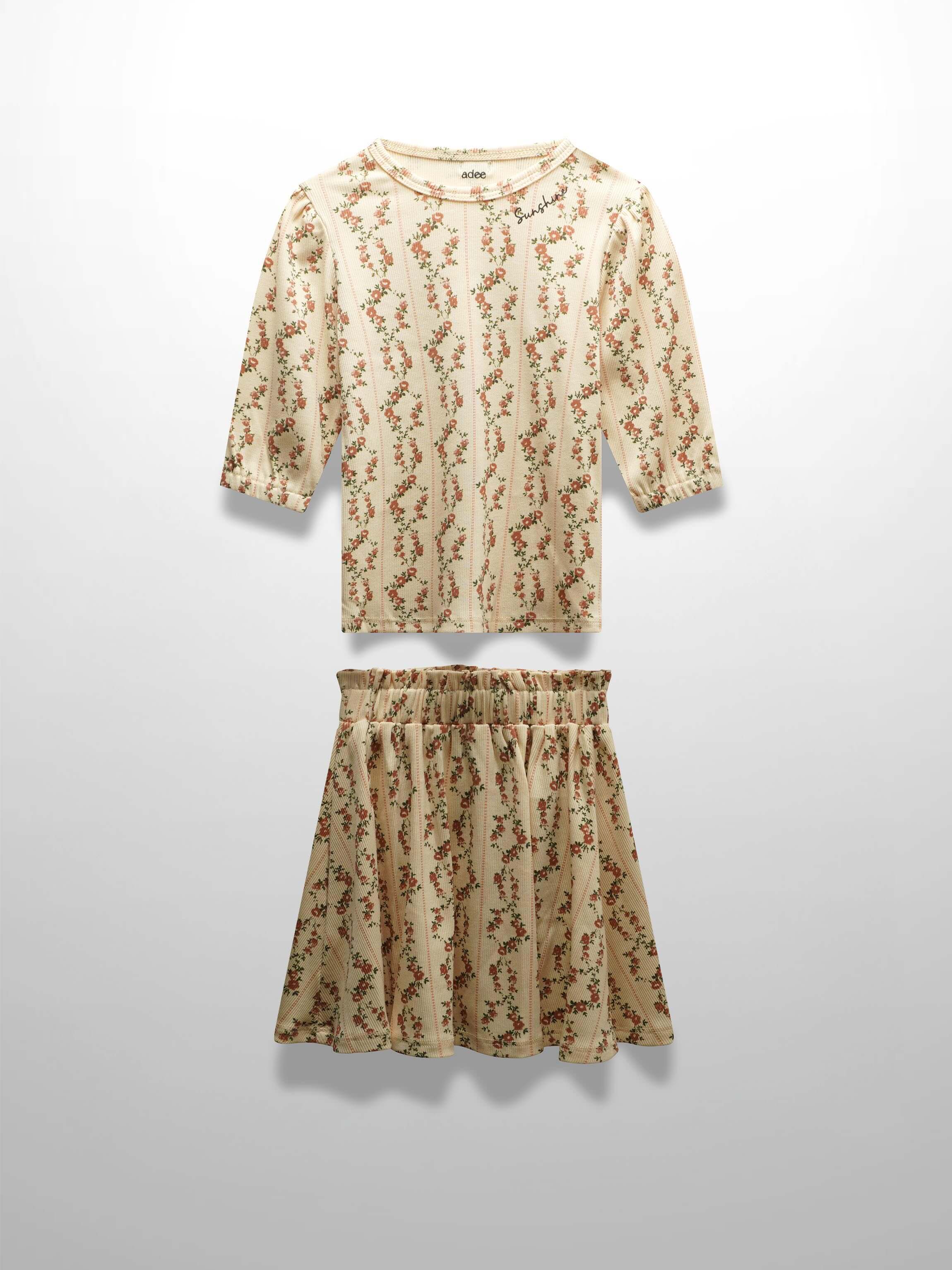 Floral outfit for girls set