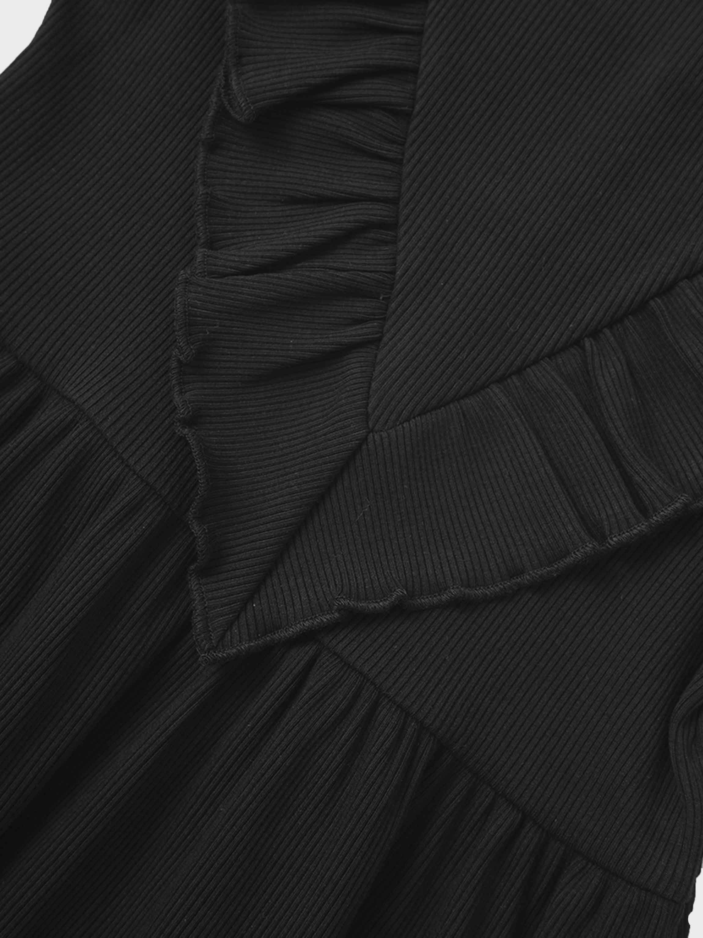Ruffle V Robe - Black