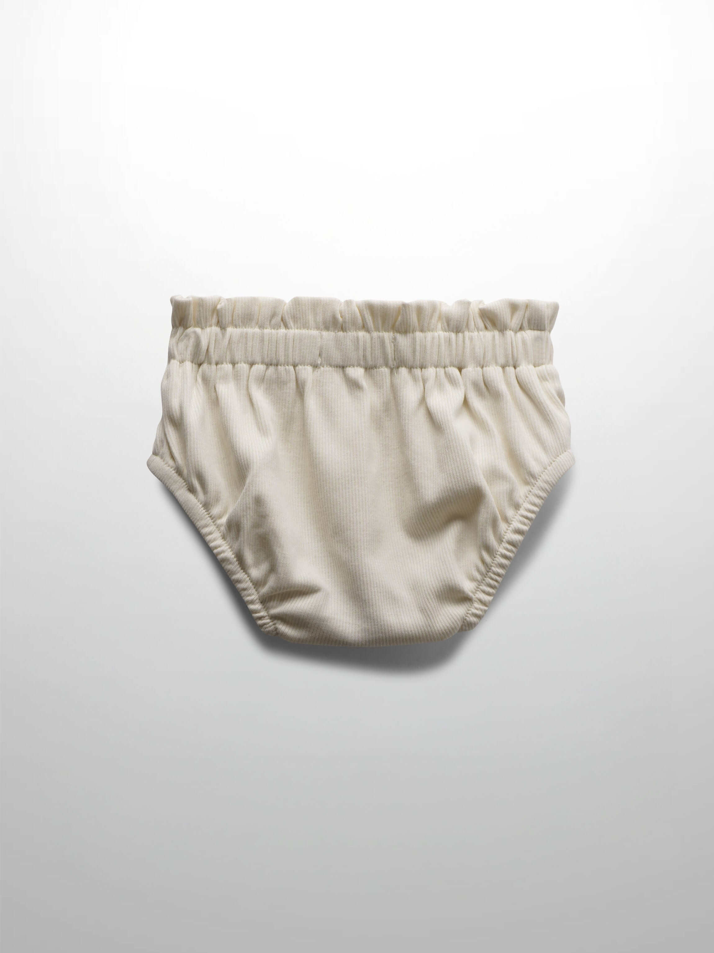 Light tan paper bag bloomers