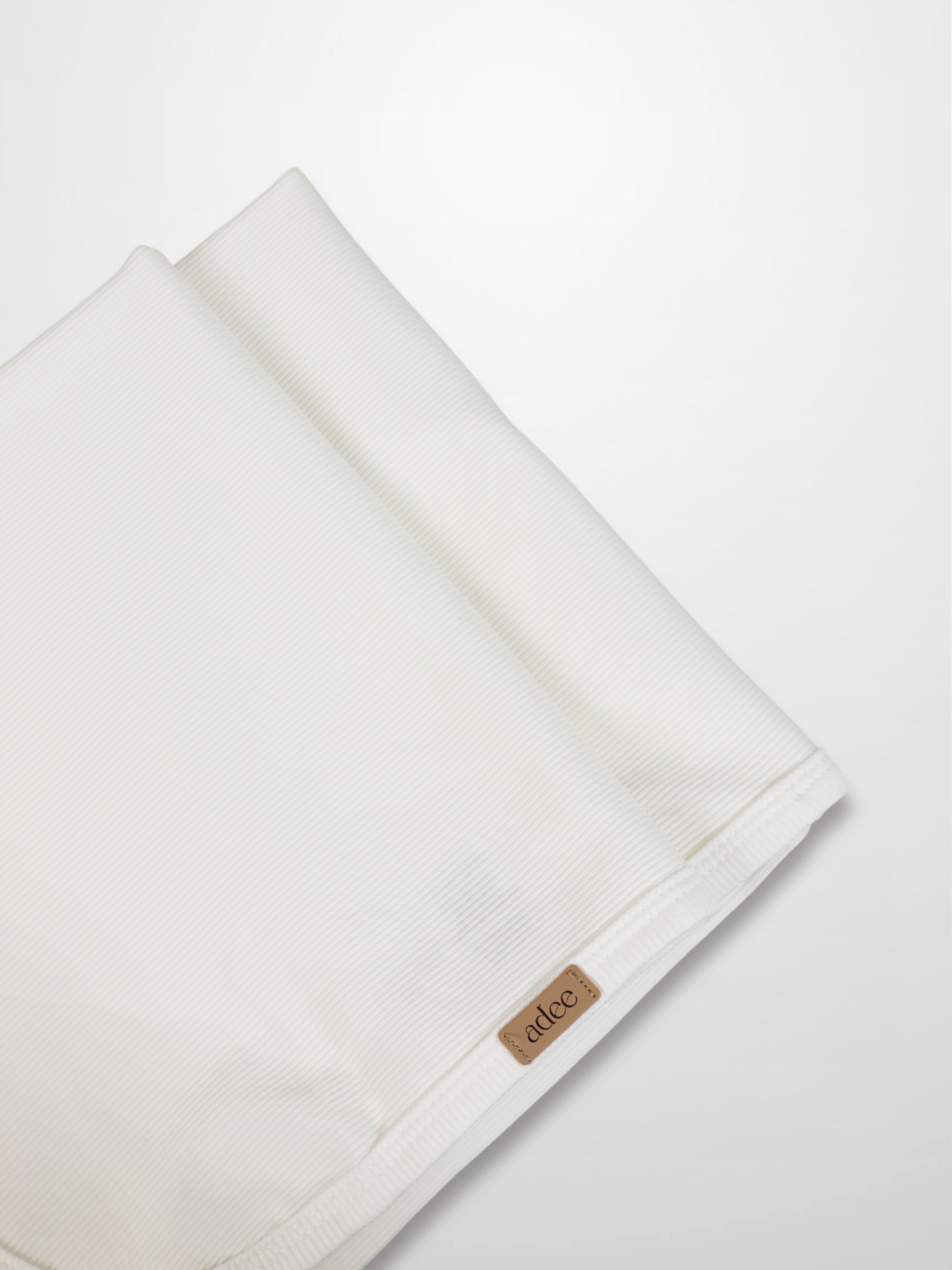 Thin Ribbed Blanket - White