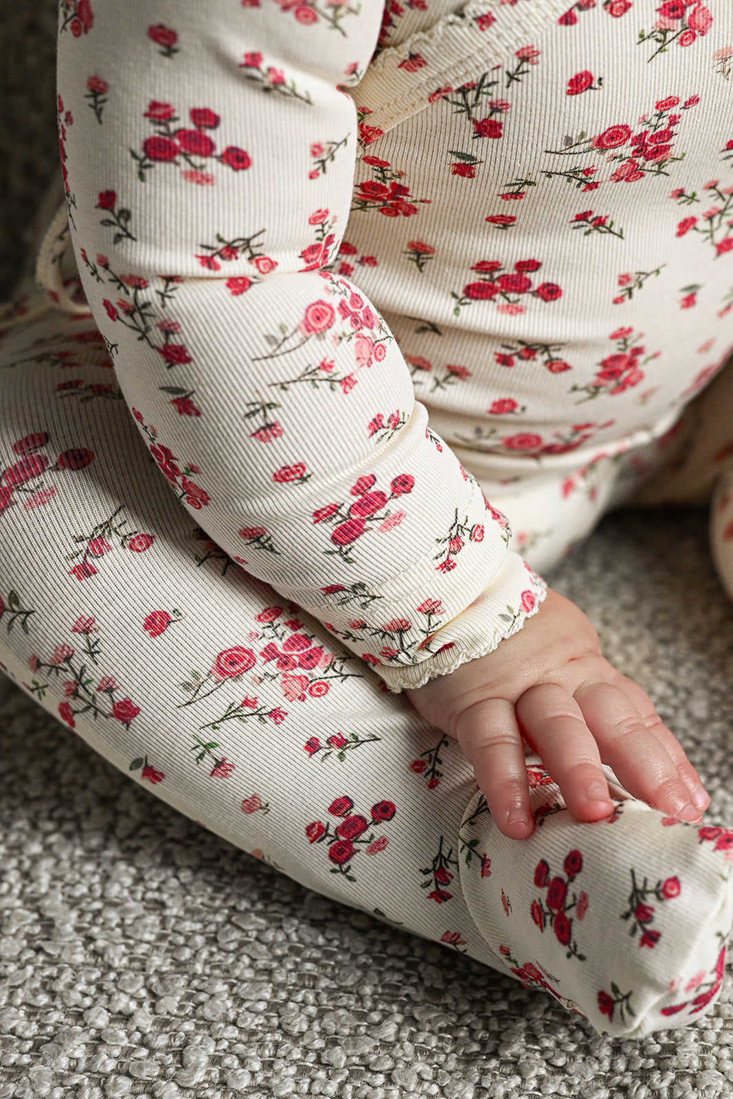 girl baby jumpsuit footie sot and cozy for baby girls