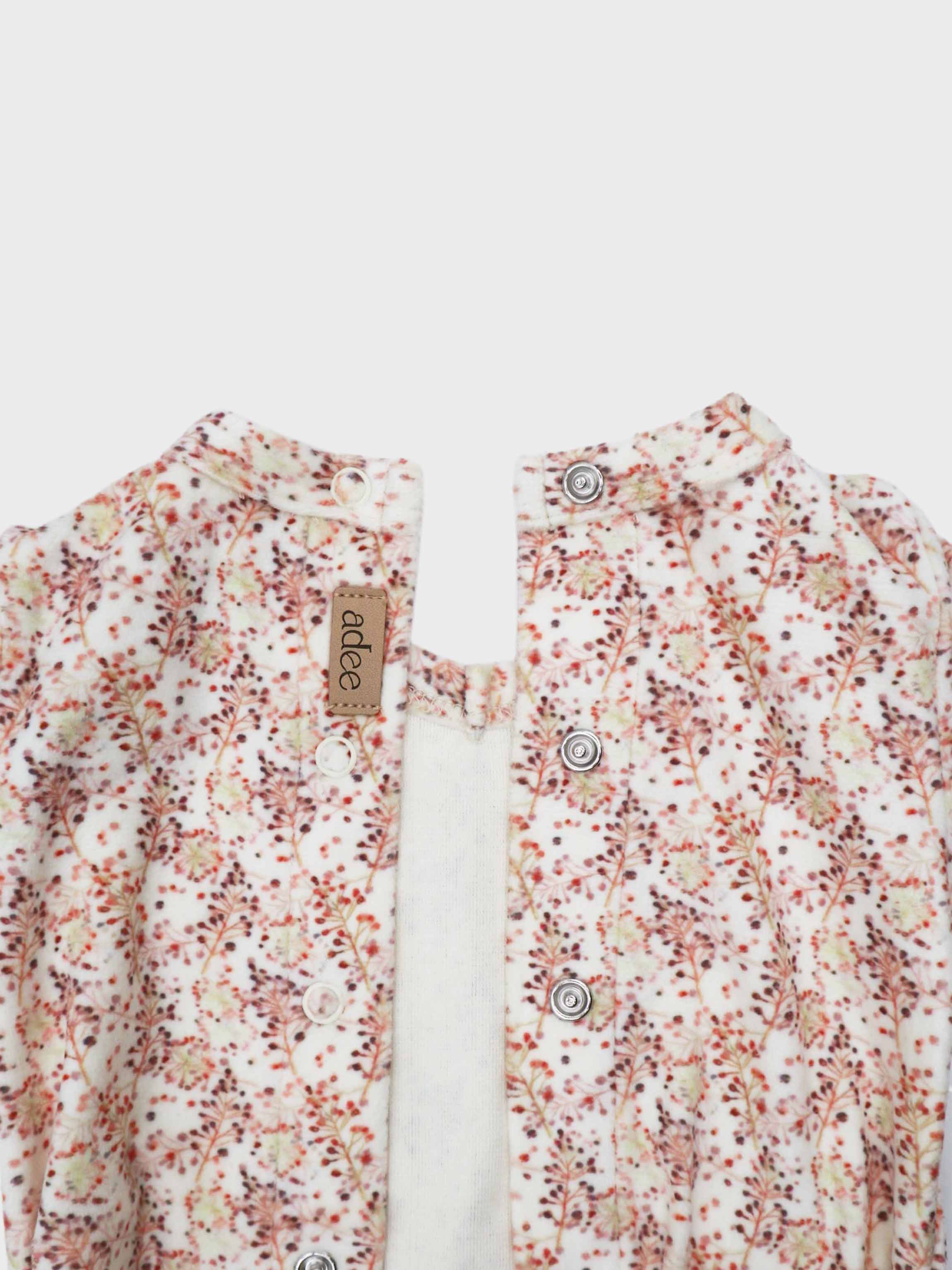 Floral pattern baby jumpsuit with snaps