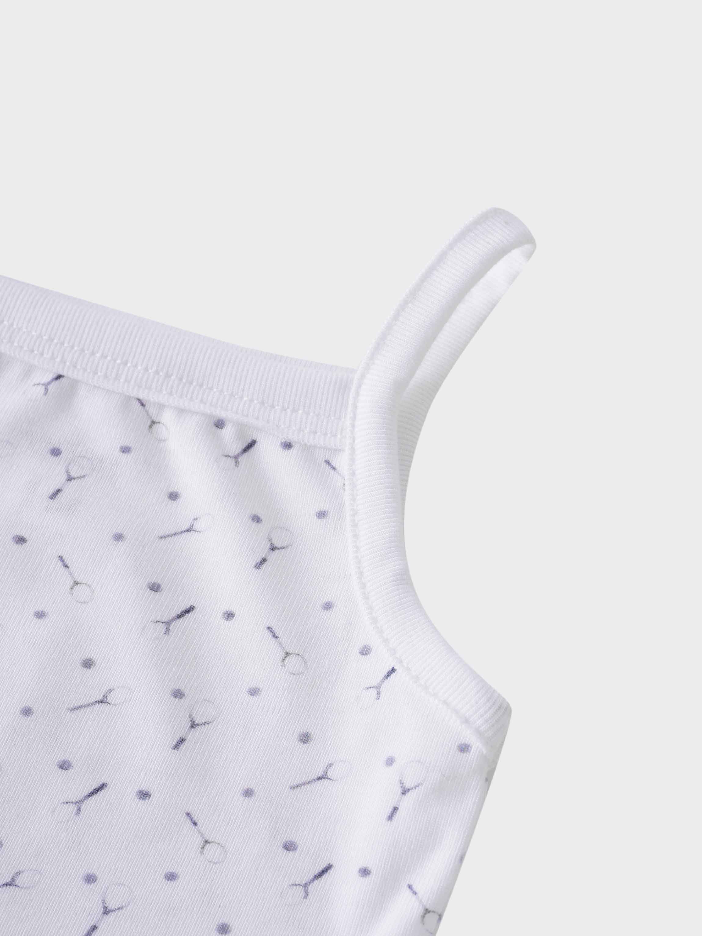 Tennis racket undershirt for babies
