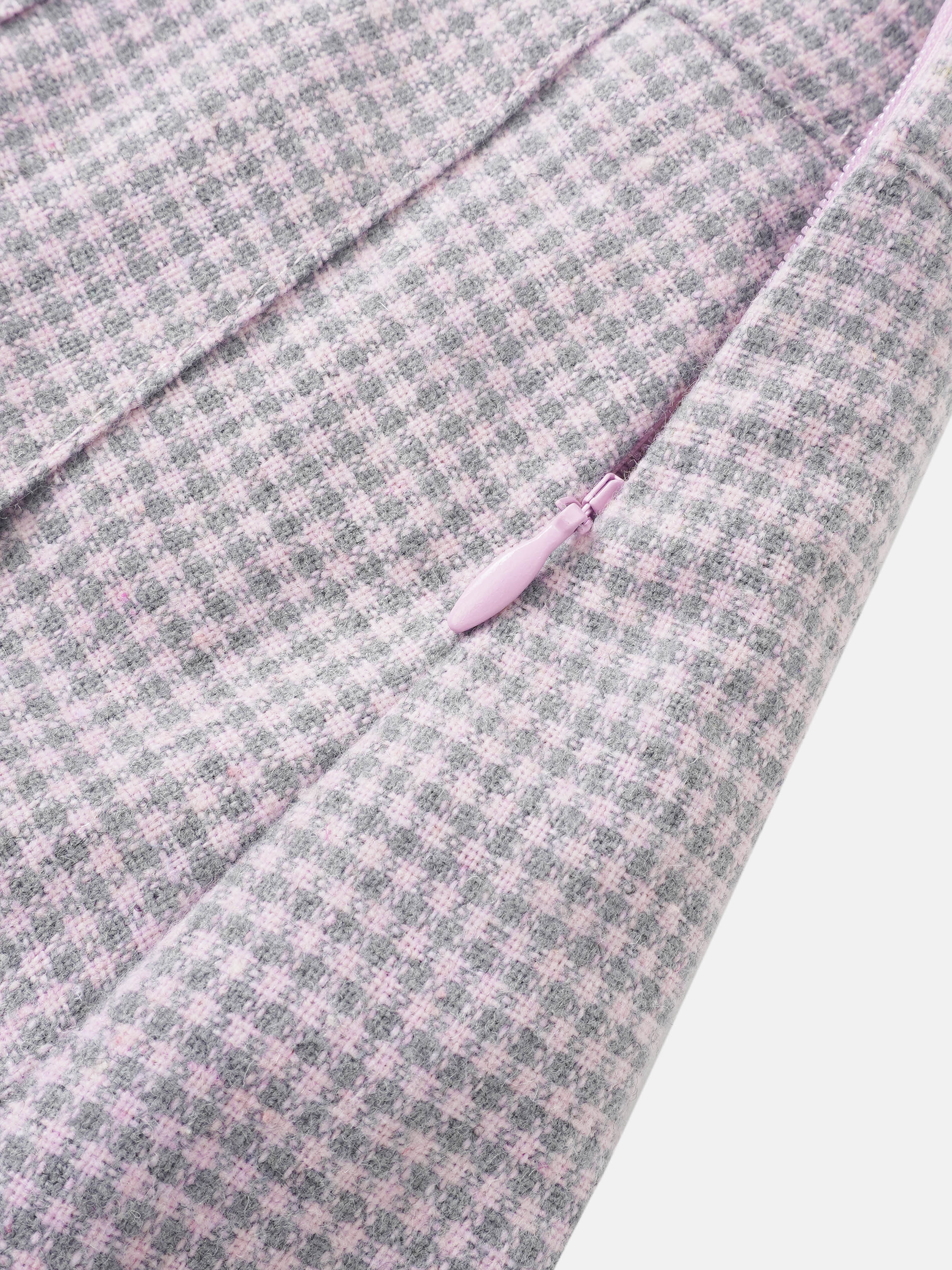 Gingham pleated skirt, grey with pink checks; pink zipper detail
