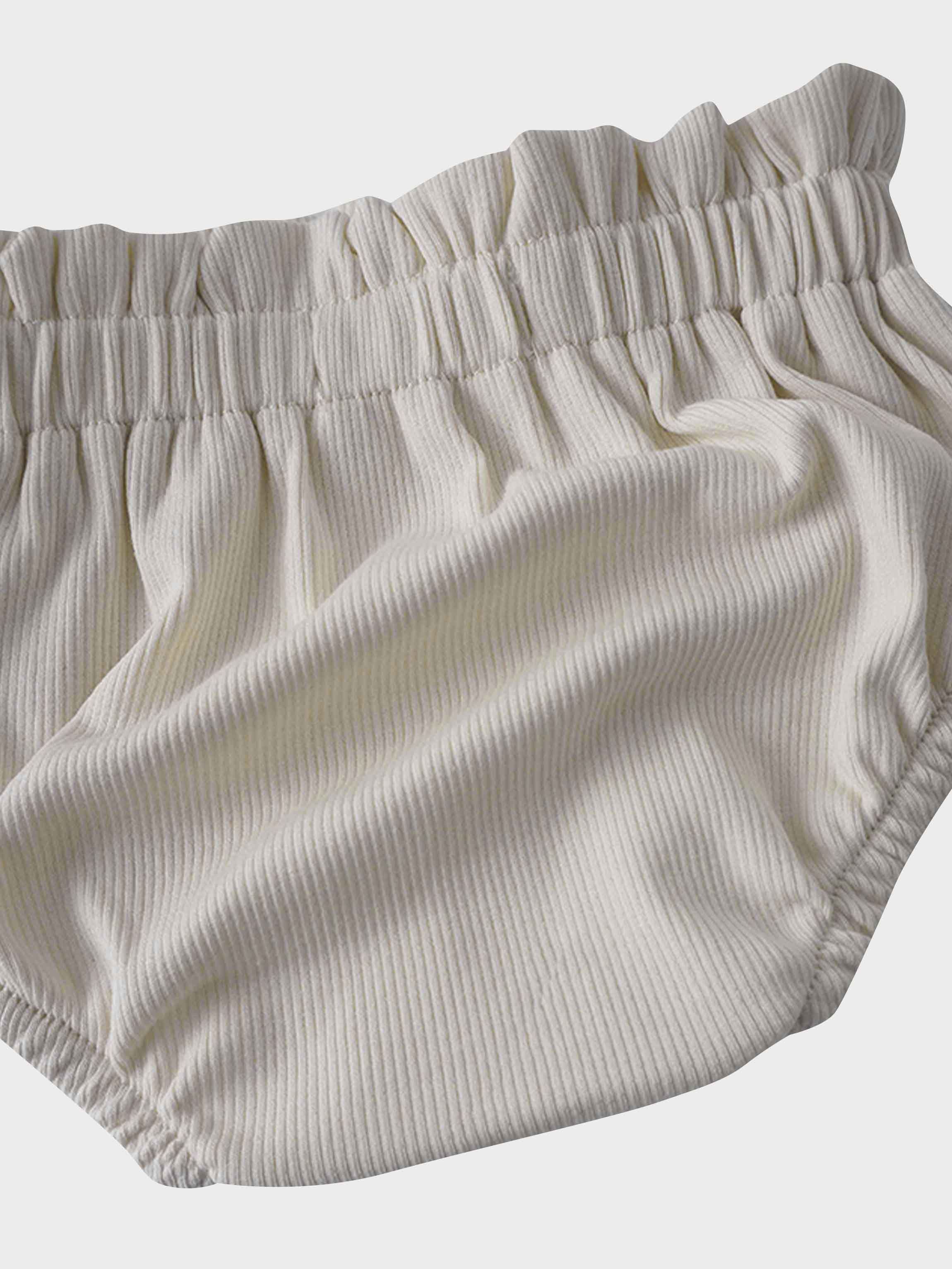 Light tan paper bag bloomers