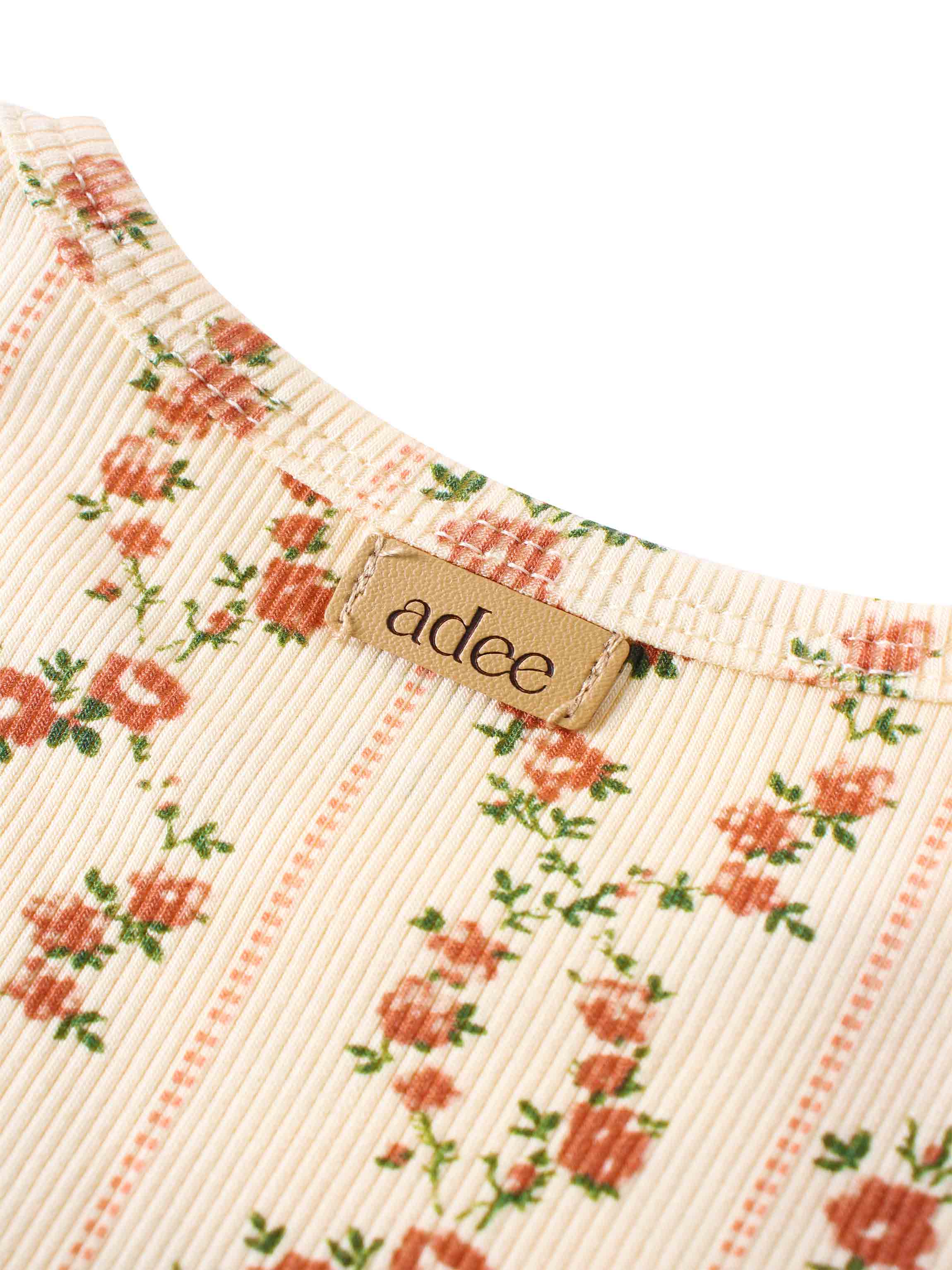 Floral detail on girls&