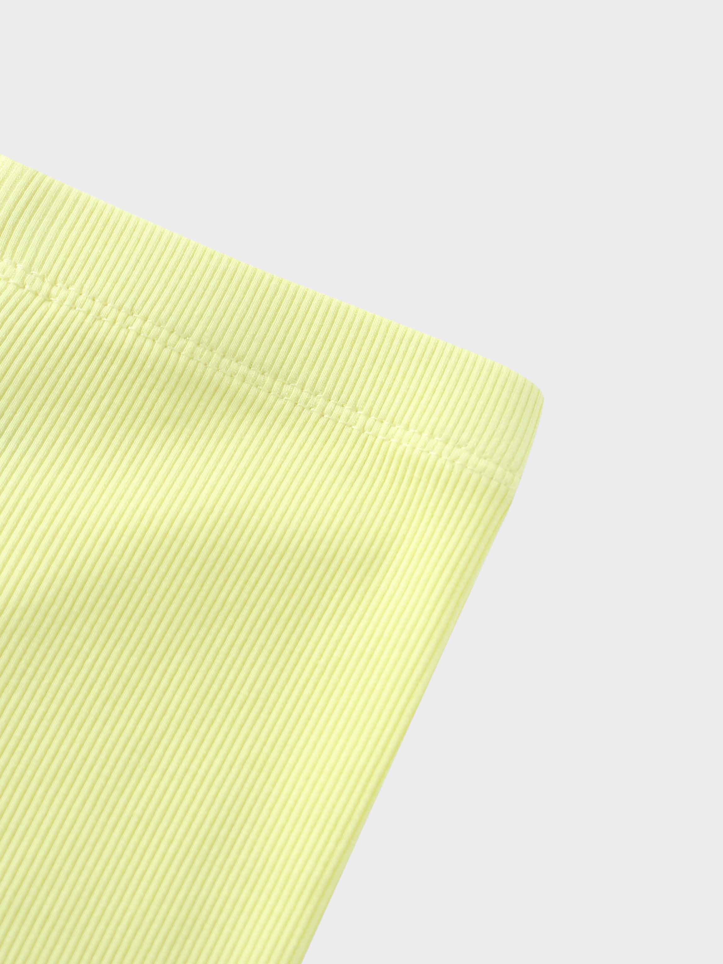 Yellow ribbed fabric close-up boys/girls