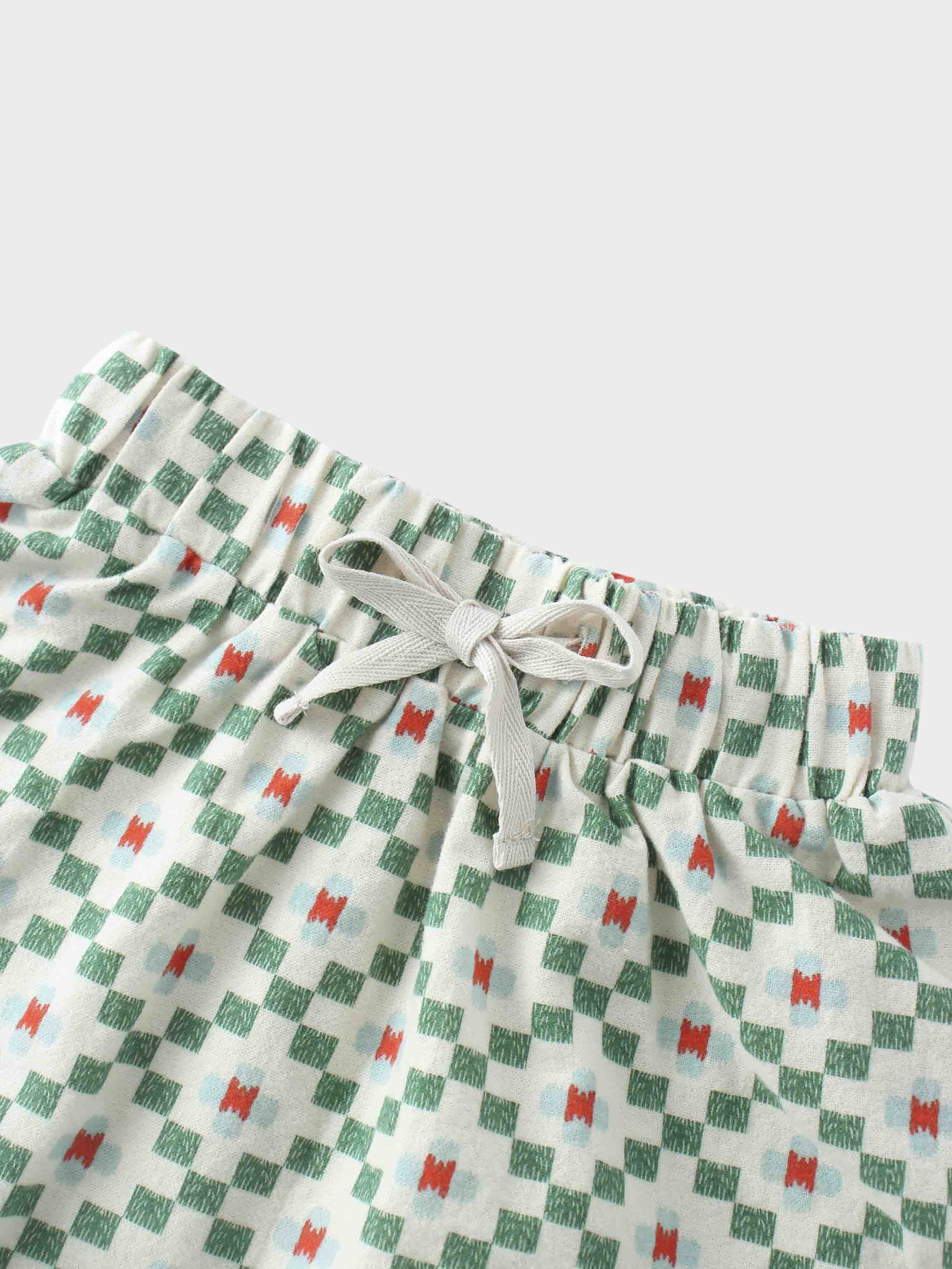 Elastic waistband skirt with ties