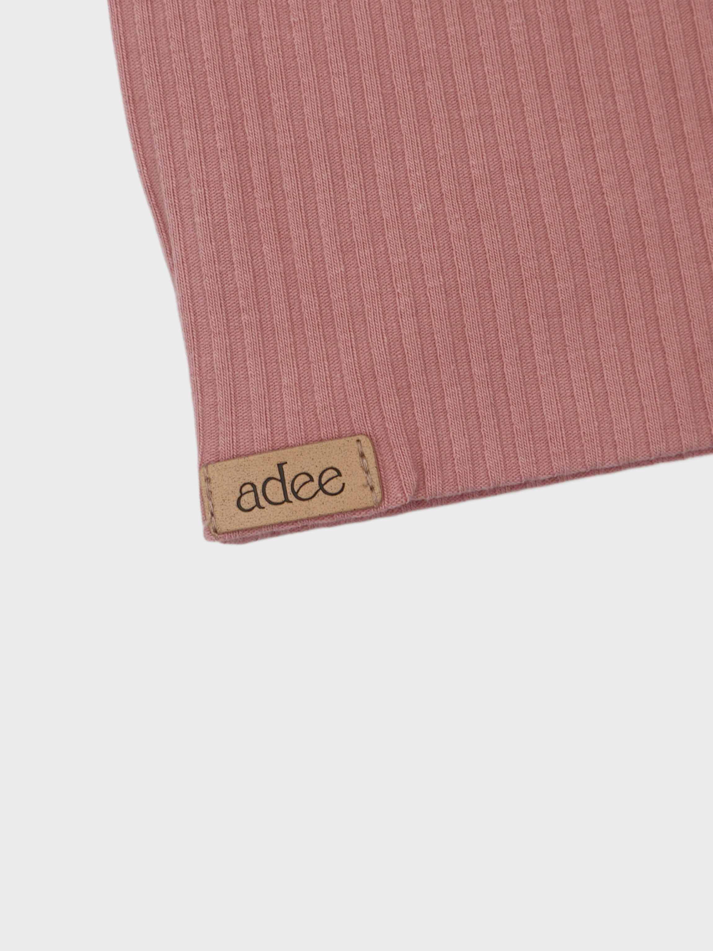 Thin ribbed baby hat pink