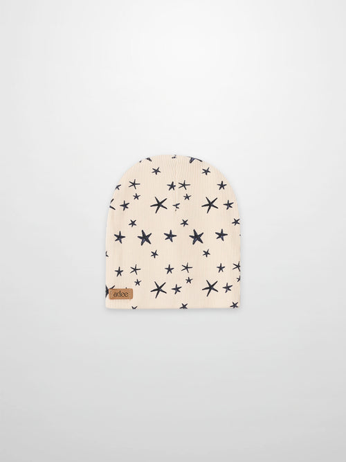 Star Beanie for boys in light beige with navy star pattern by Adee.