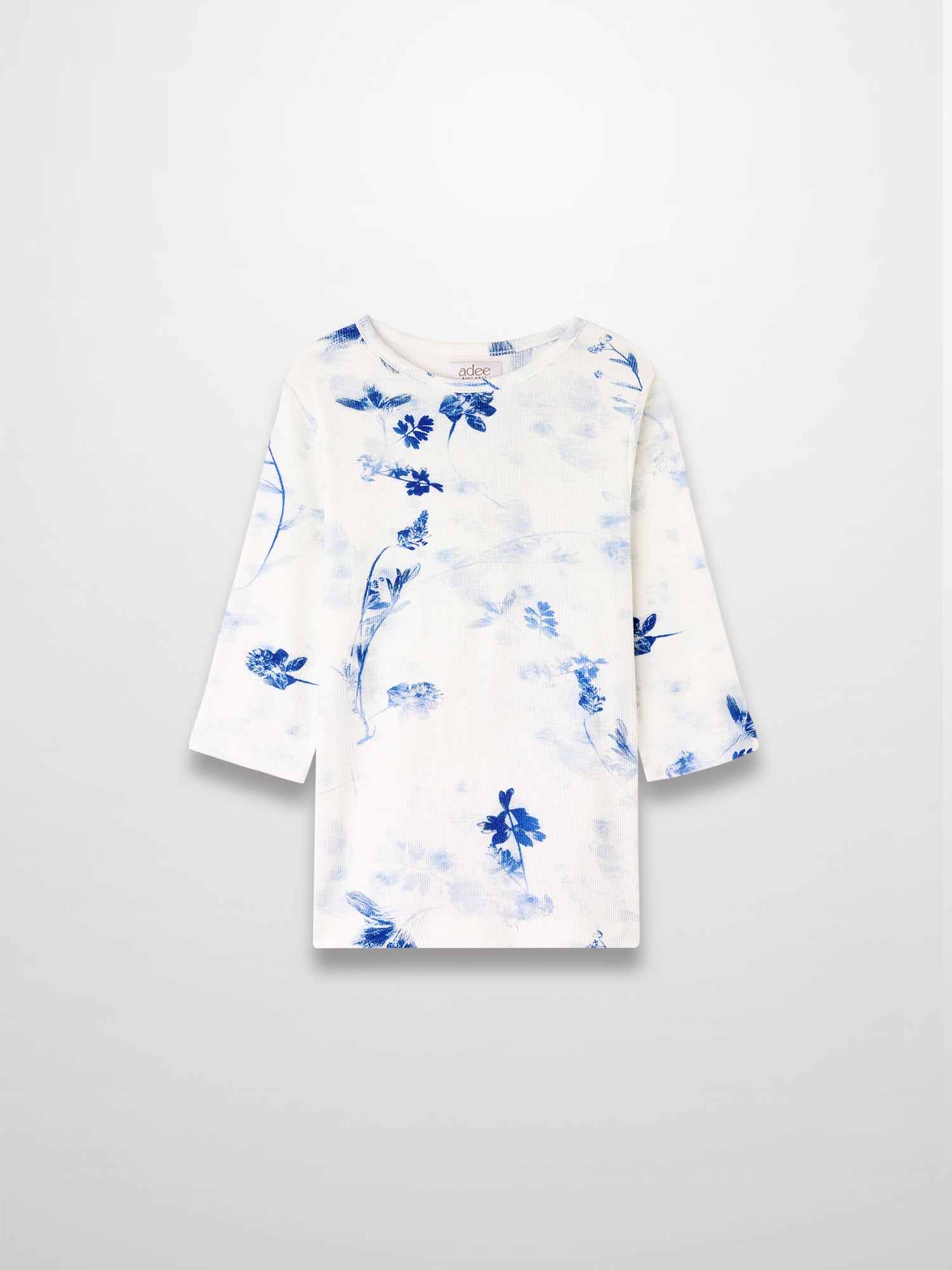 Blue Flower T-Shirt - 3/4 Sleeve