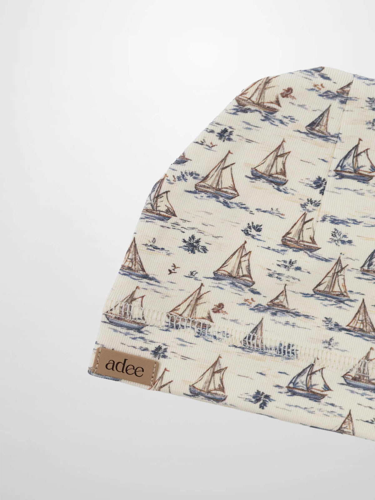 Adee soft fabric sailboat material for infant and toddlers