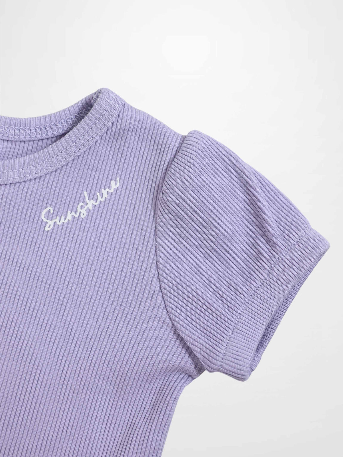 Ribbed lavender short puff sleeve T-shirt with white script embroidery - little girls set