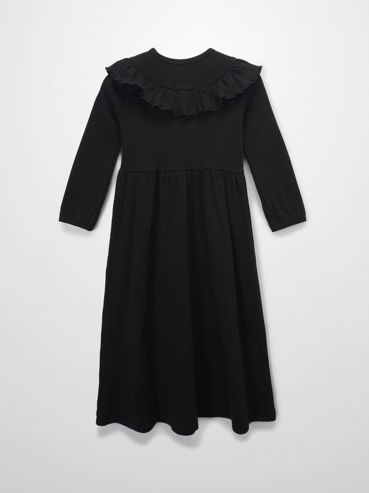 Ruffle V Robe black ribbed maxi dress for girls with long sleeves, V-front ruffle neckline, and gathered waist.