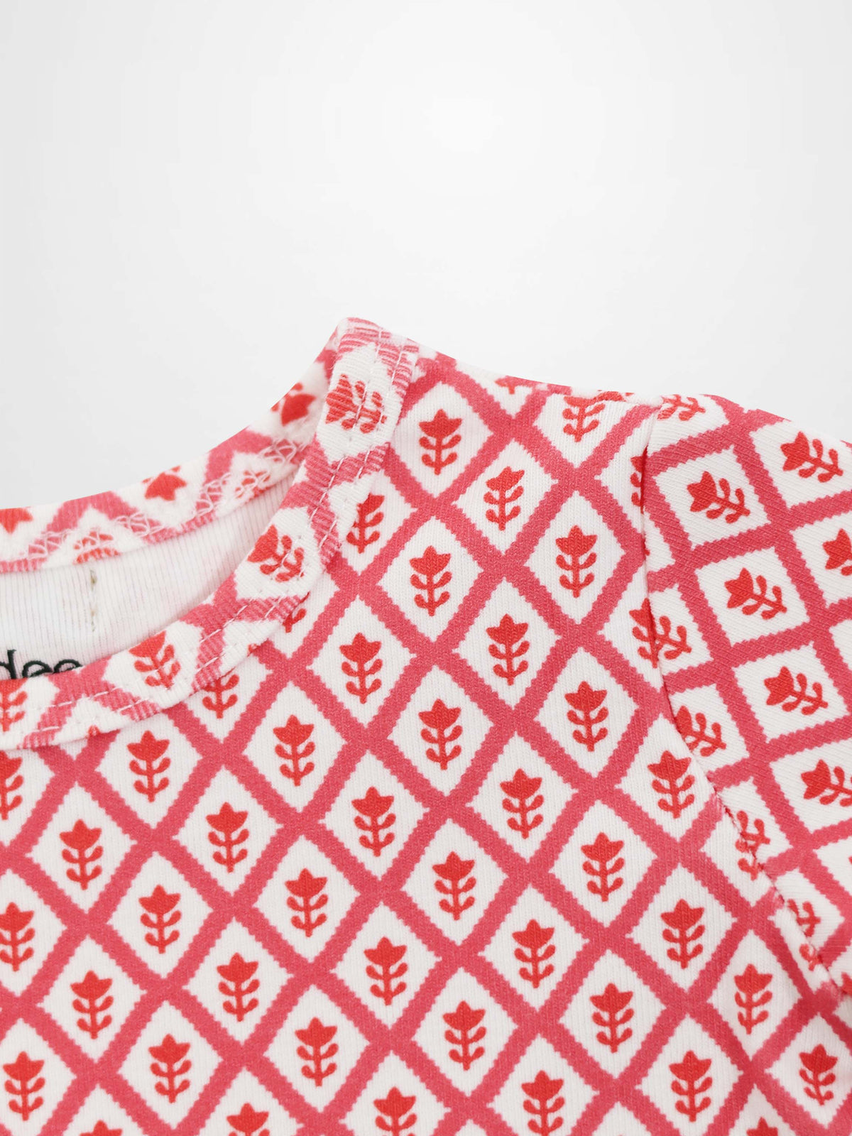 Adee Diamond Flower T-Shirt for girls, pink diamond lattice pattern