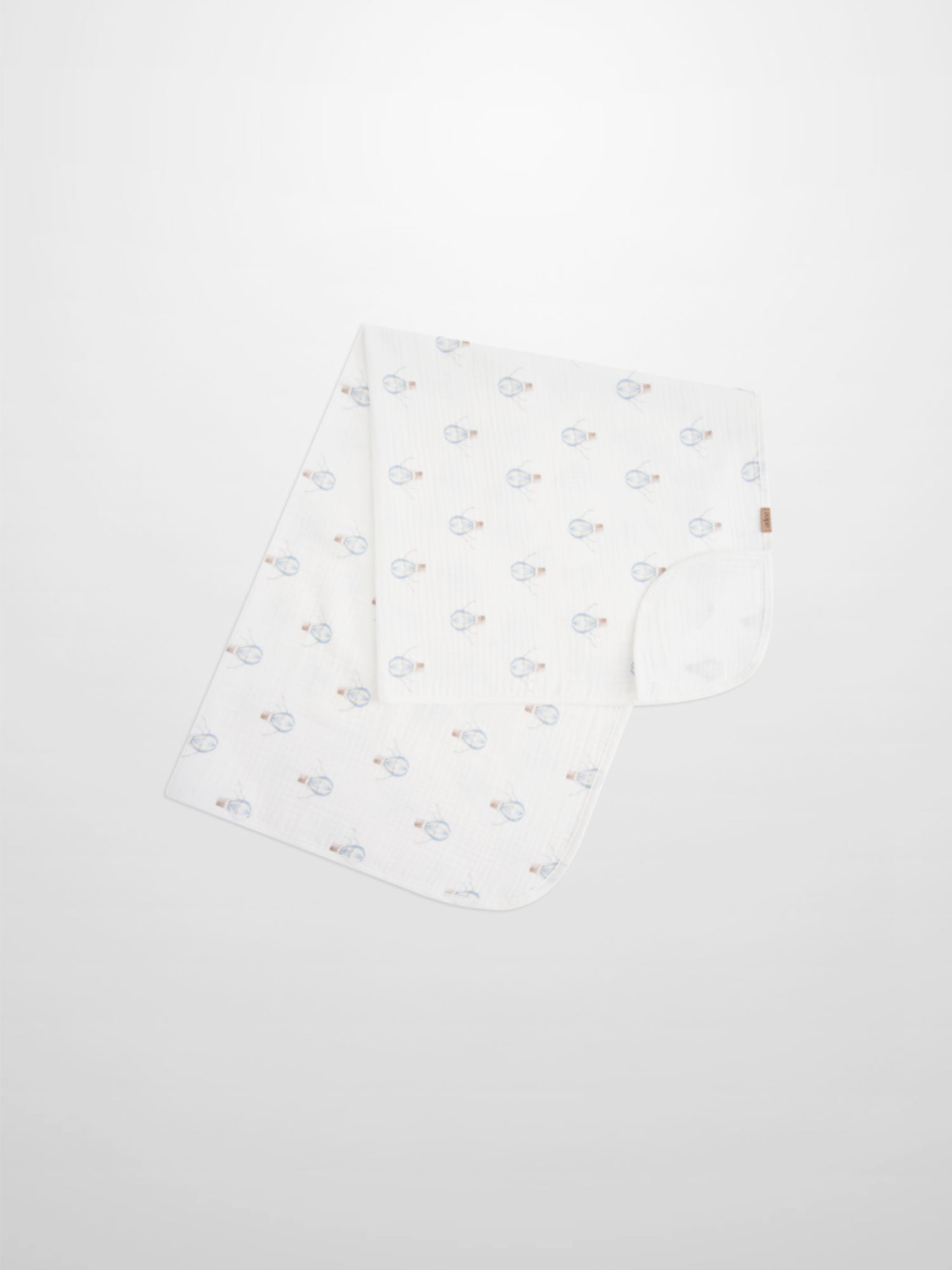 Blue Balloon Blanket; Adee boys swaddle blanket in white fabric with blue balloon pattern