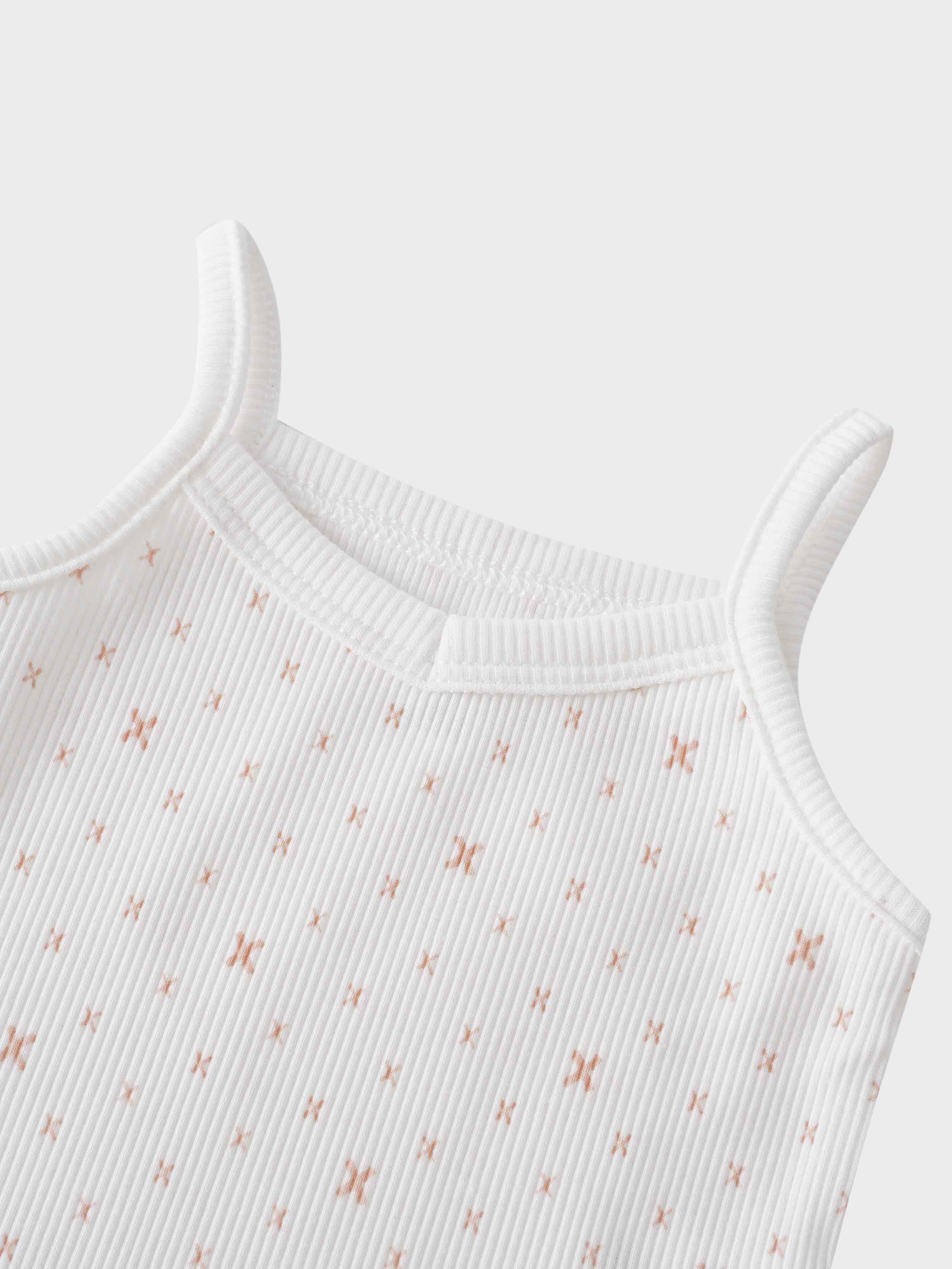 Pink diamond pattern baby bodysuits