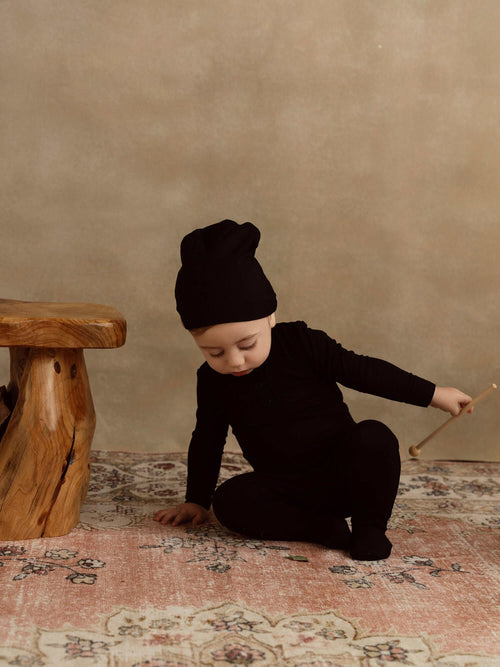 Thin Ribbed Beanie - Black; ribbed knit unisex beanie.