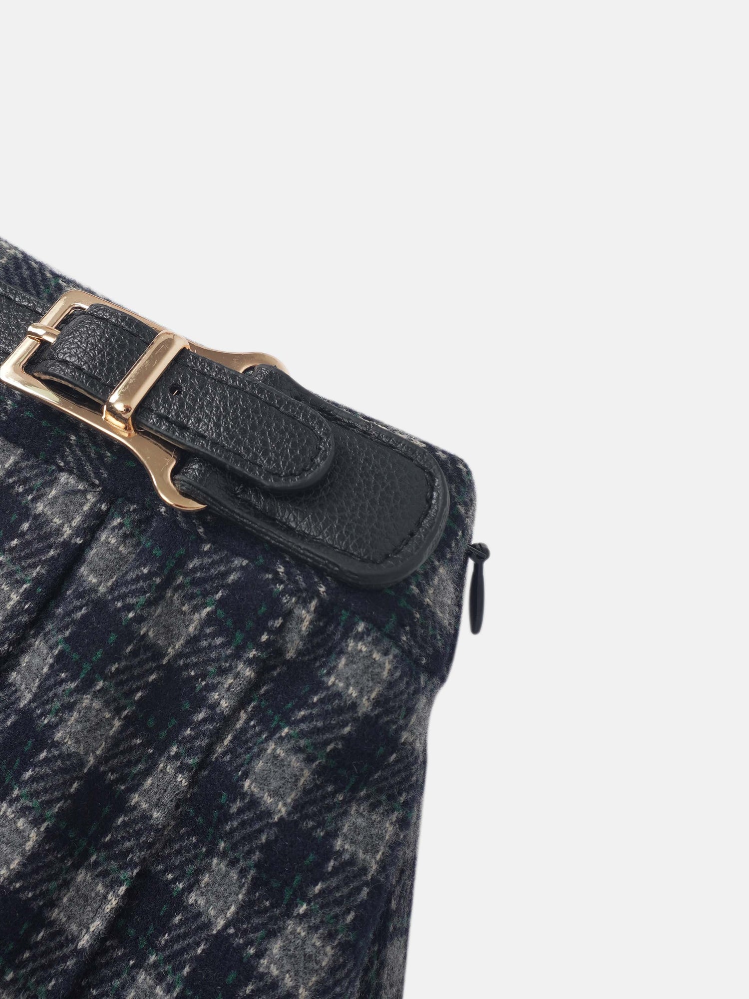 Adee Plaid Pleated Skirt Navy with black belt and gold buckle