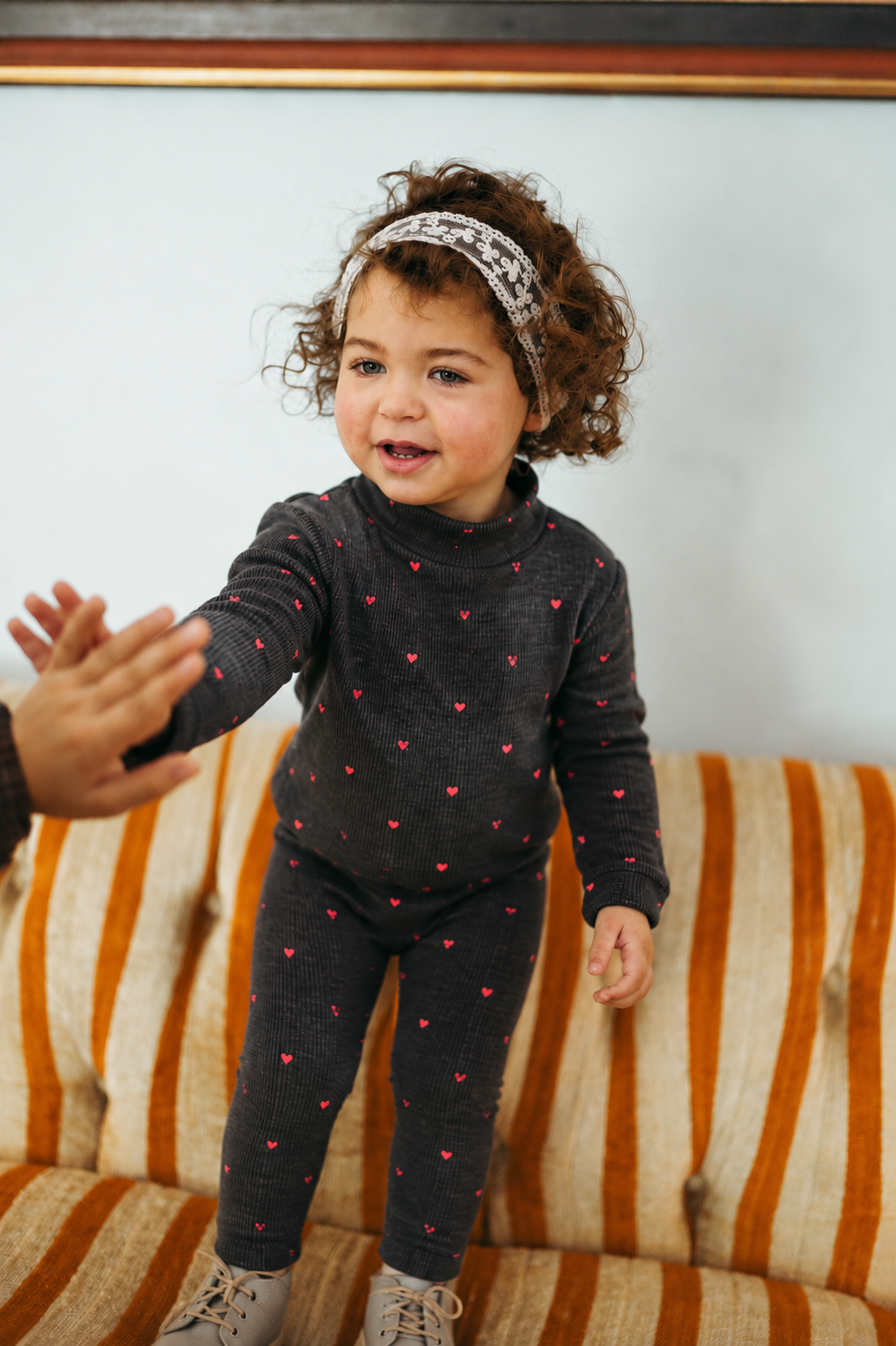 Ribbed Heart Set - Grey, Adee two-piece little girls set with pink hearts