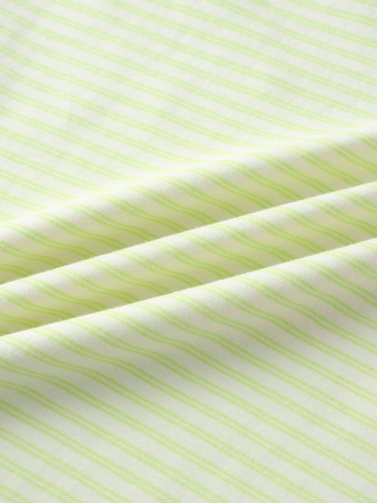 Light yellow striped fabric texture