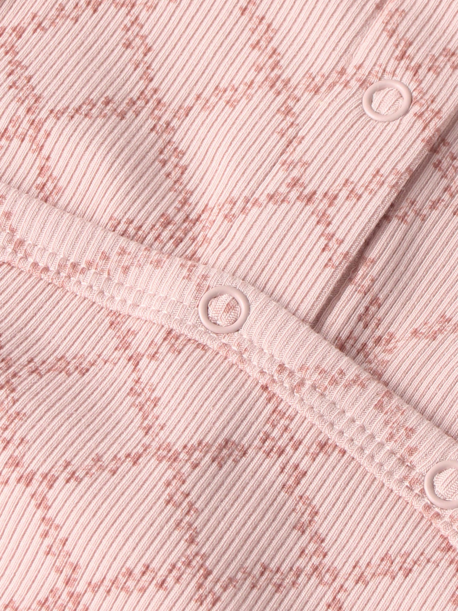 Pink Leaf Stretchy fabric for girls’ stretchies, ribbed pink with circular rings