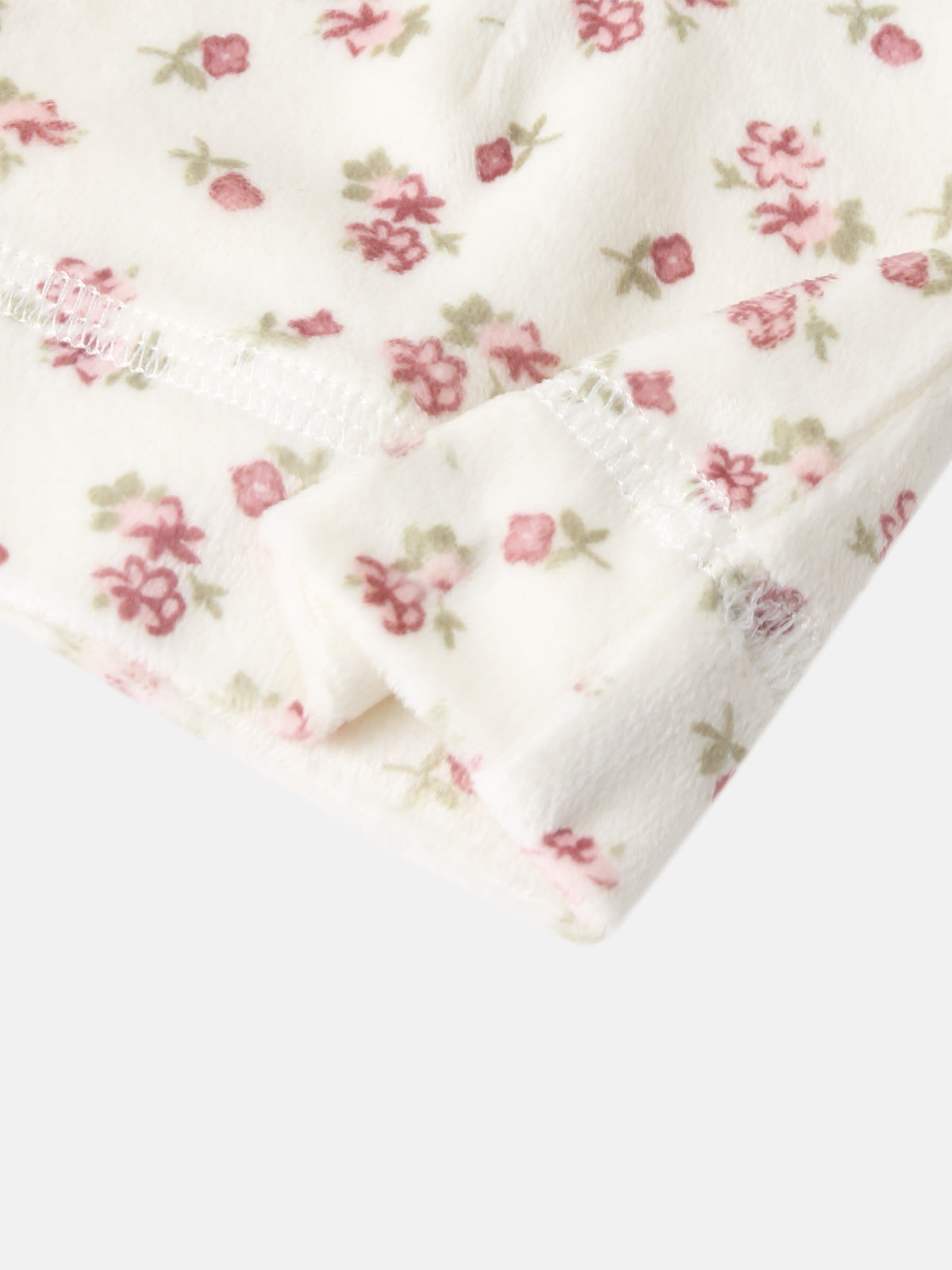 Adee Tiny Blossom Hat, girls hat in cream fleece with pink floral print.