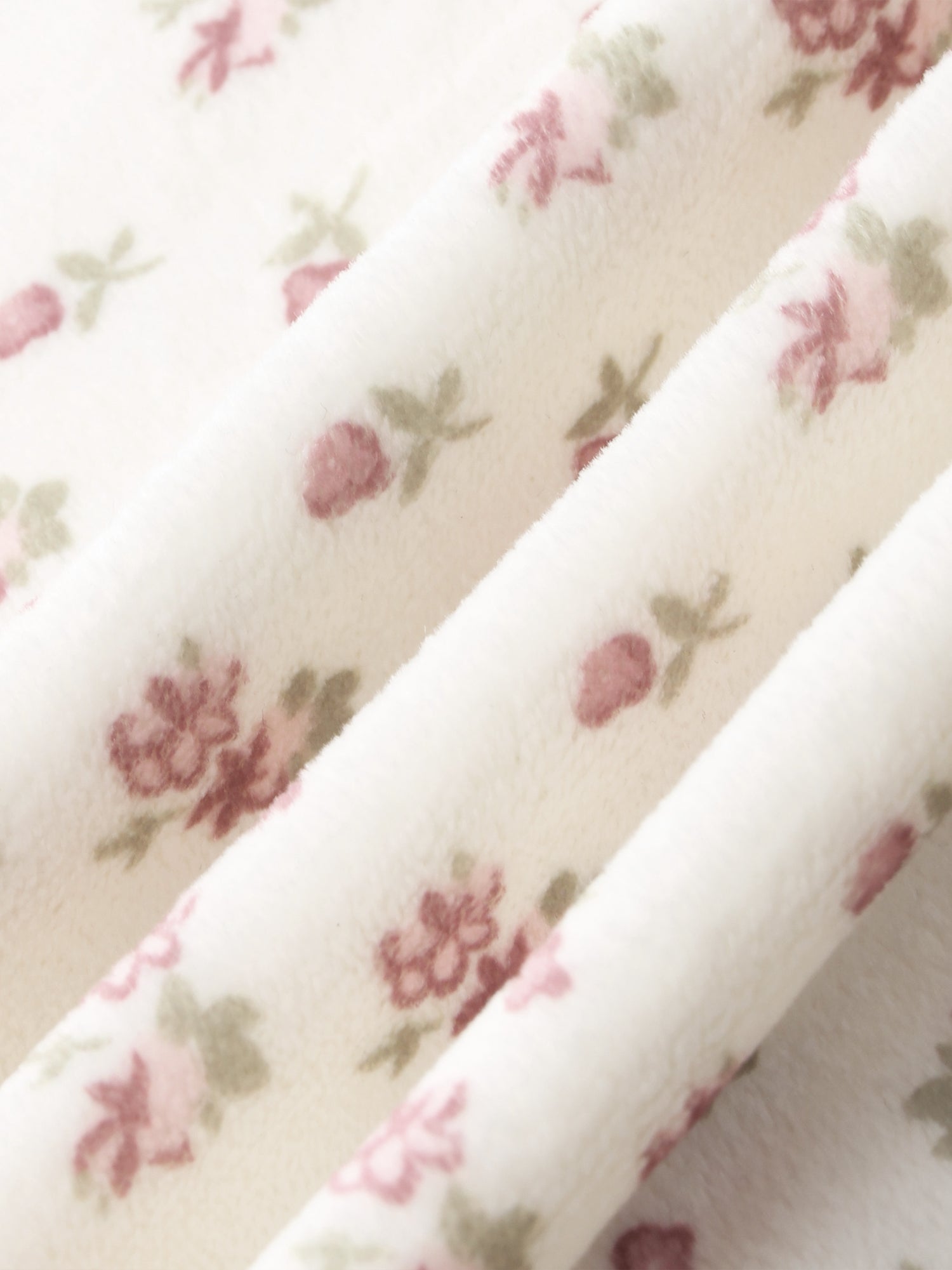 Adee Tiny Blossom Blanket: soft cream fleece swaddle with pink floral pattern for girls