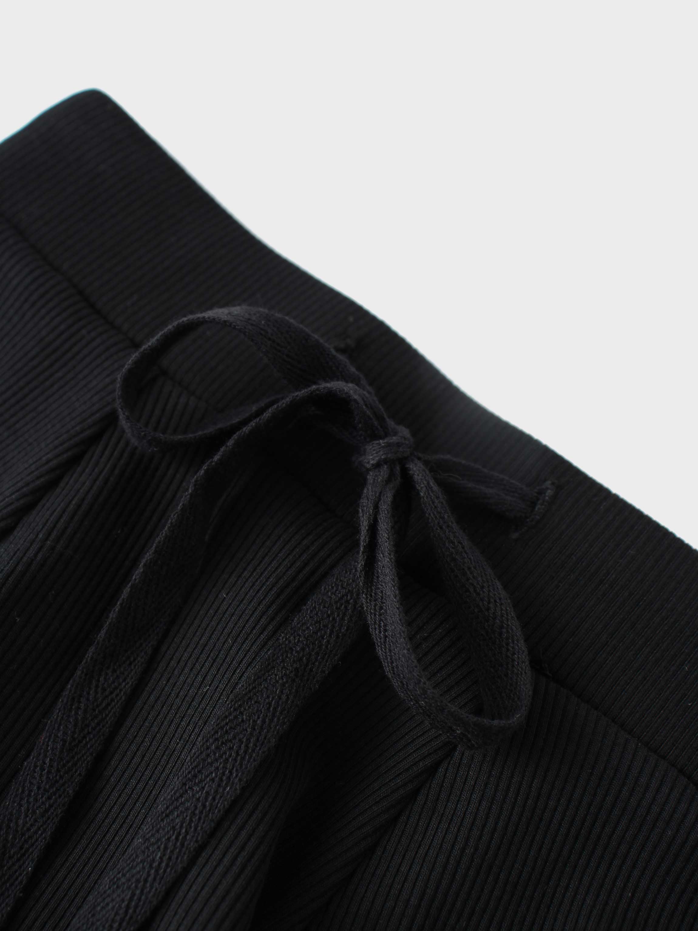 6 Panel Skirt- Black Ribbed