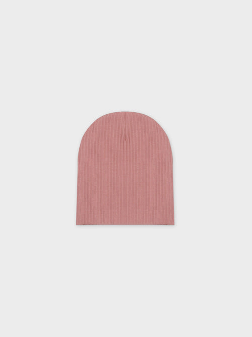 Baby hat in pink ribbed fabric