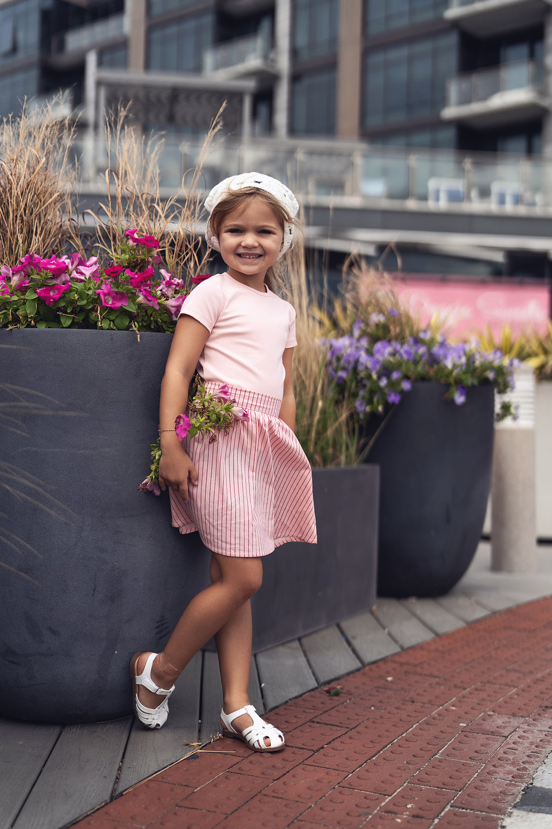 Short Sleeve Emblem T-shirt - Light Pink