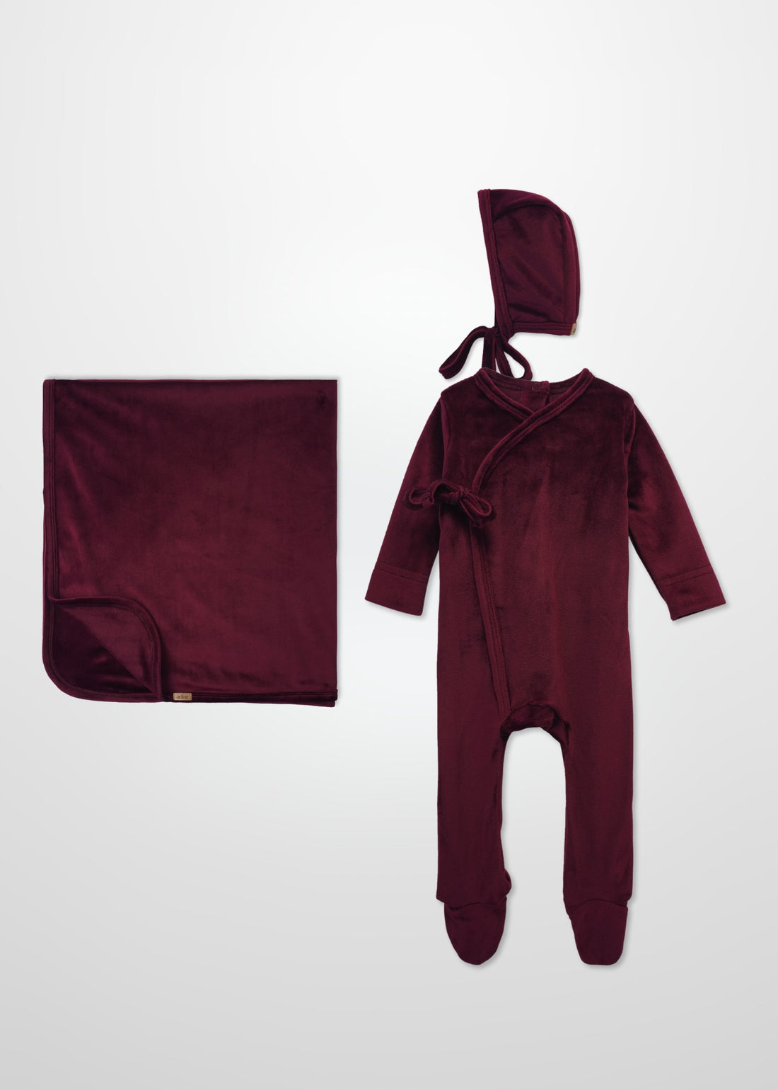 Velour Crossover Burgundy - Layette Set wit Bonnet