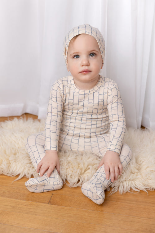 Geometric Crossover Stretchy boys outfit by Adee in a light-blue geometric print