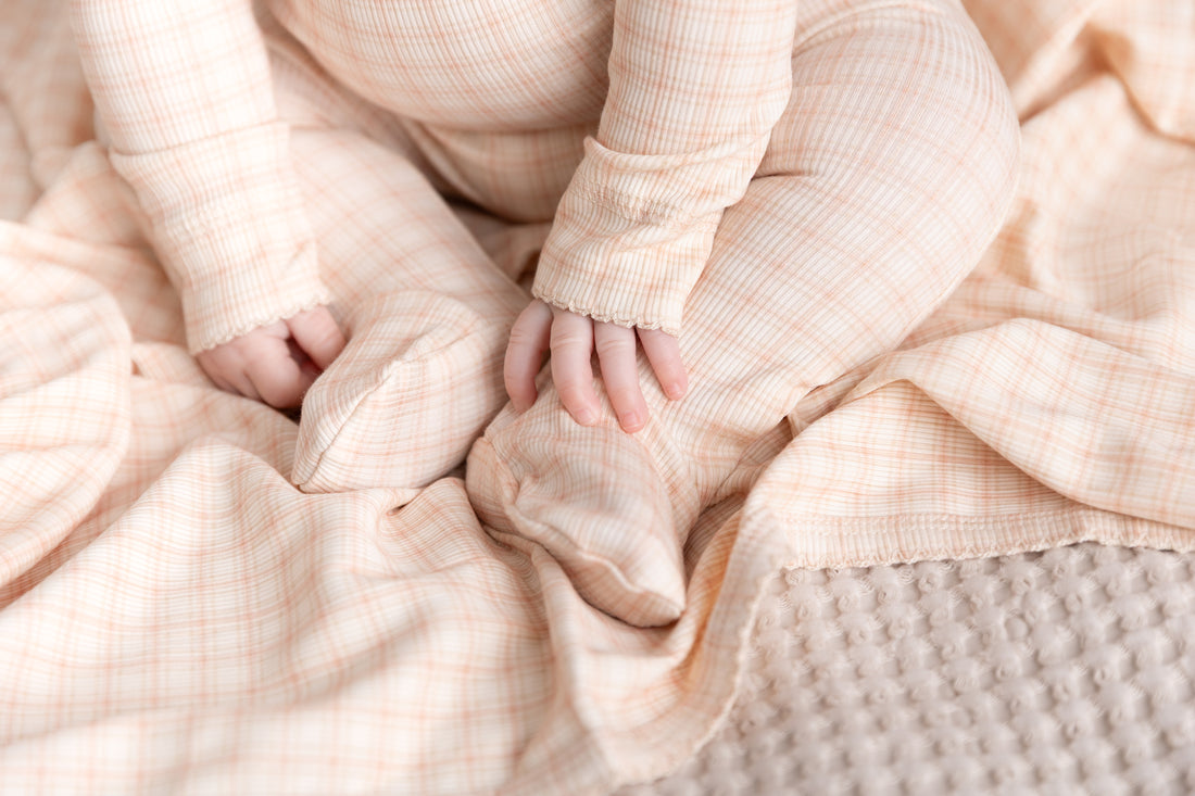 Oatmeal Grid Stretchy - Pink