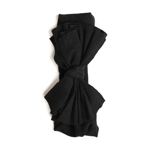 Bow Headband in black fabric with a large bow by Nicessories